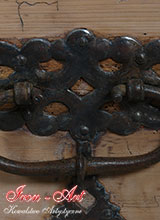 Reconstruction of an antique chest